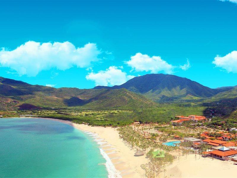 Sunsol Ecoland And Beach Resort Pedro Gonzalez Exterior foto